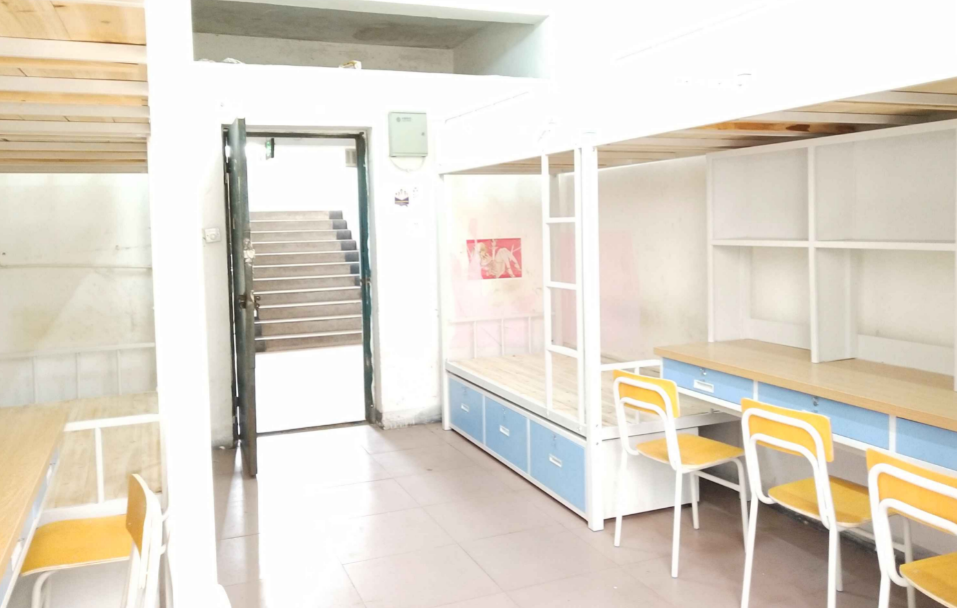 江西昌大技工學校宿舍圖片
